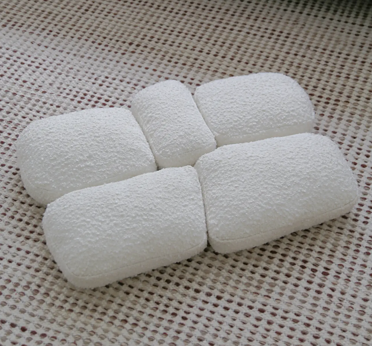 Boucle Pebble Pet Bed