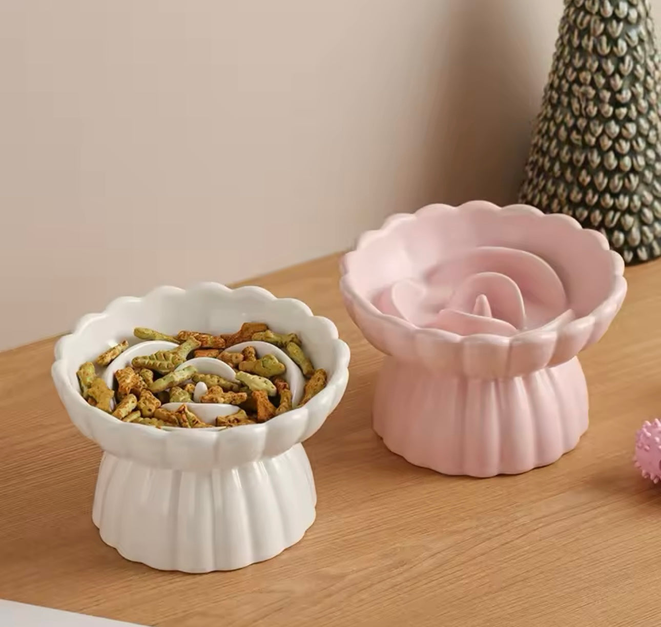 Flower Shape Slow Feeder Ceramic Cat Food Bowl