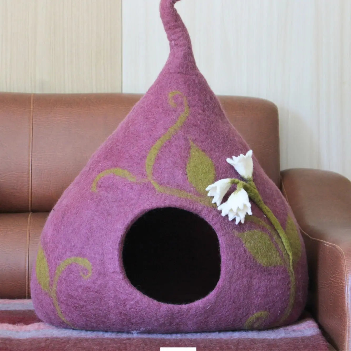 Felt Handmade Purple With White Flower and Ivy Design Cat Cave