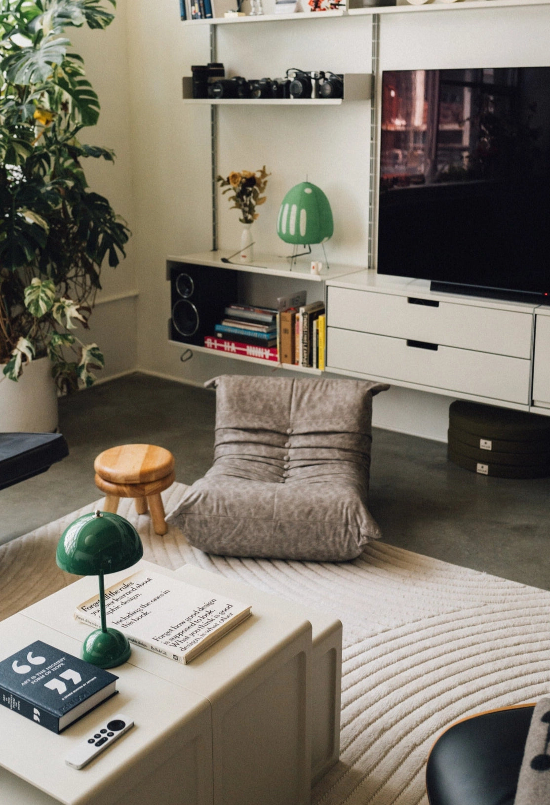 Futura Modern Luxury Pet Bed