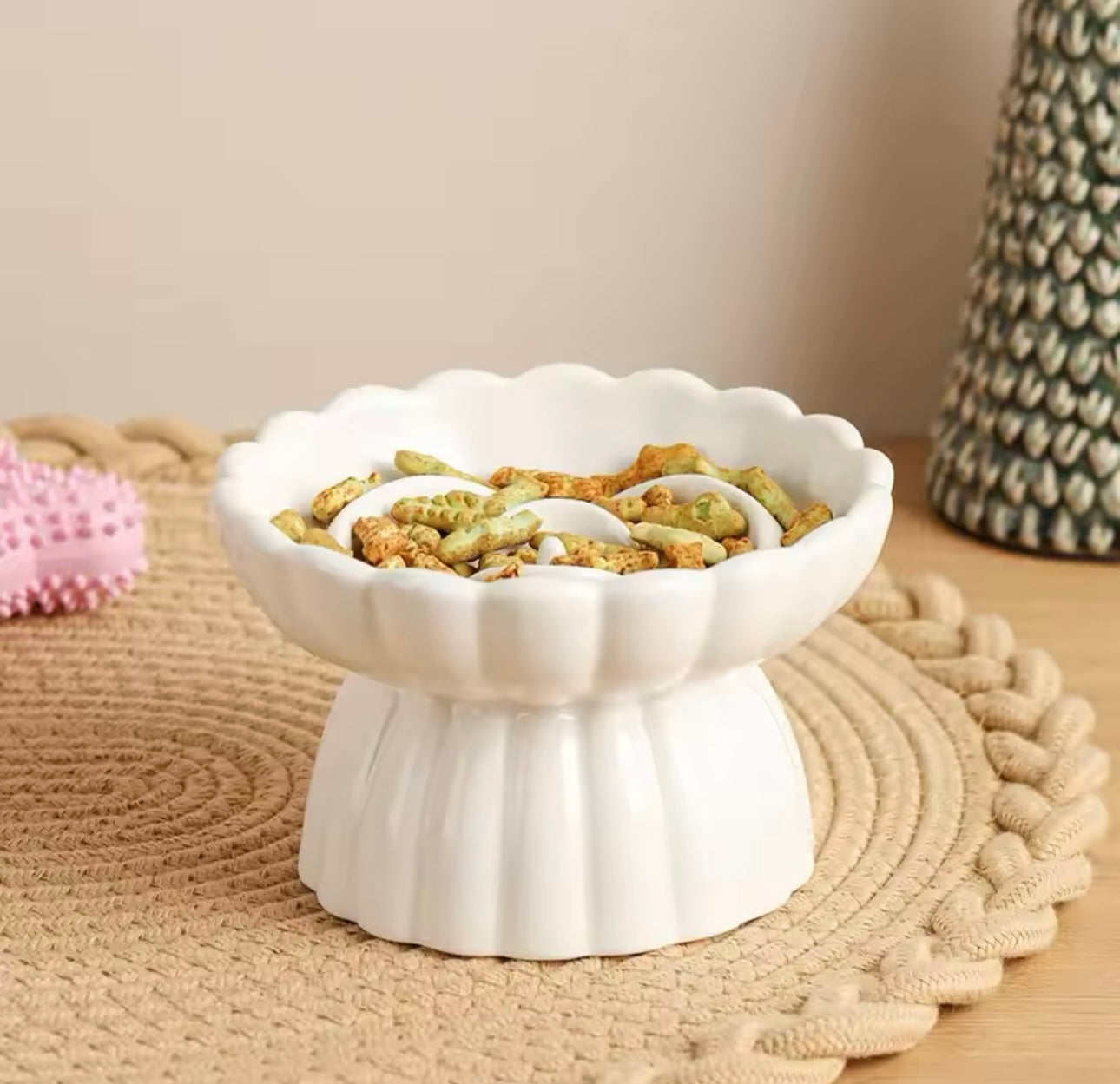 Flower Shape Slow Feeder Ceramic Cat Food Bowl