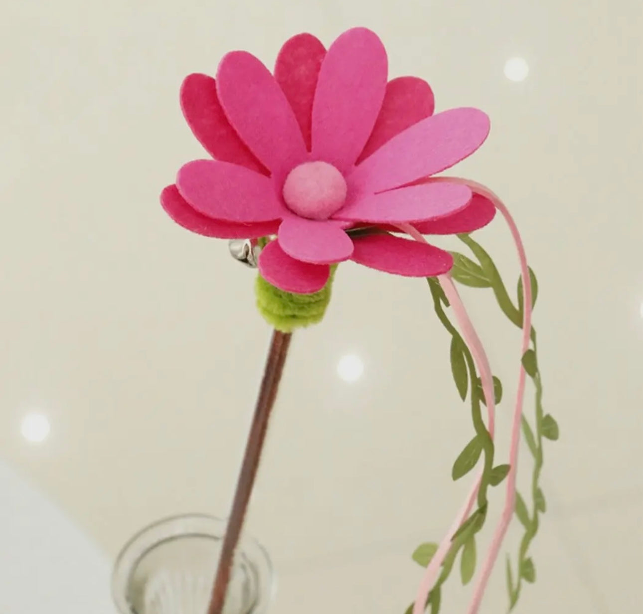 Flower Cat Teaser with Streamers